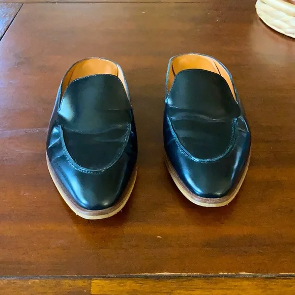 Everlane made in Italy Black Leather Loafers - Picture 2 of 5